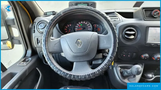 RENAULT KOREA MASTER SCHOOL BUS
