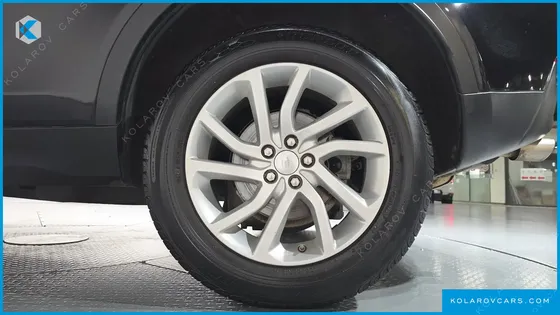 LAND ROVER DISCOVERY SPORT 2.0 TD4 SE (150PS)