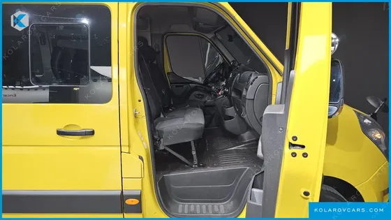 RENAULT KOREA MASTER SCHOOL BUS