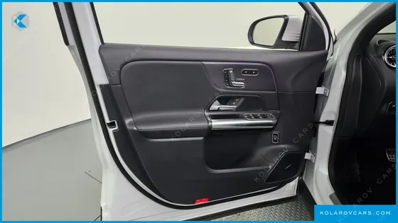 MERCEDES EQA EQA250 AMG LINE
