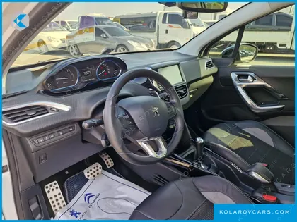 PEUGEOT 2008 1.6 BLUEHDI FELINE