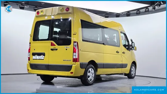 RENAULT KOREA MASTER SCHOOL BUS