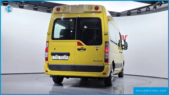 RENAULT KOREA MASTER SCHOOL BUS