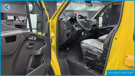 RENAULT KOREA MASTER SCHOOL BUS