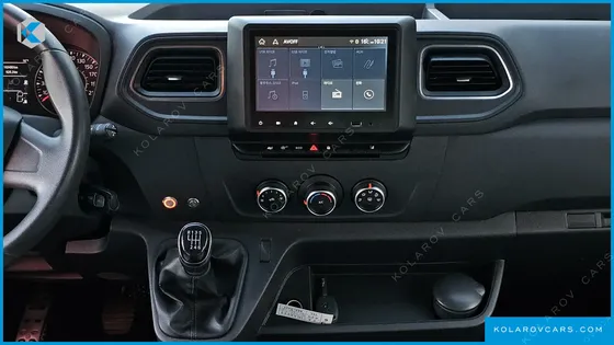 RENAULT KOREA MASTER 2.3 15-SEATER