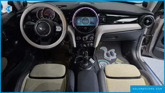 MINI COOPER GEN Z EDITION