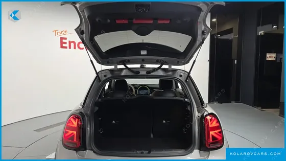 MINI COOPER GEN Z EDITION