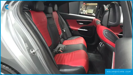 MERCEDES C-CLASS C300 AMG LINE