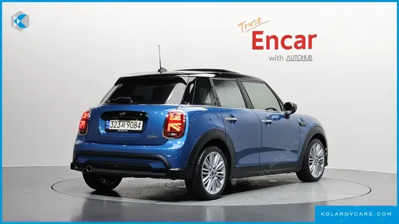 MINI COOPER 5DOOR CLASSIC PLUS LAUNCH PACK