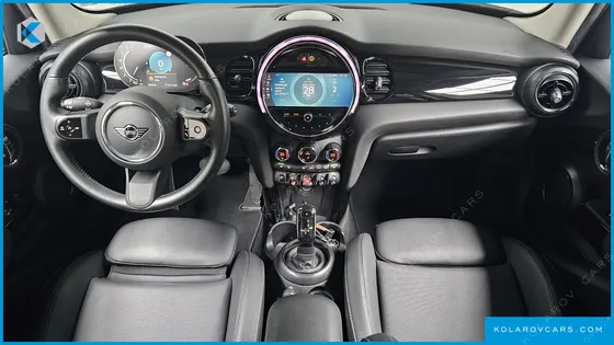MINI COOPER 5DOOR CLASSIC PLUS LAUNCH PACK