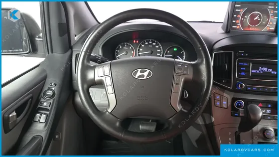 HYUNDAI STAREX 4WD CAMPING CAR