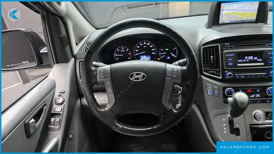 HYUNDAI STAREX 4WD CAMPING CAR