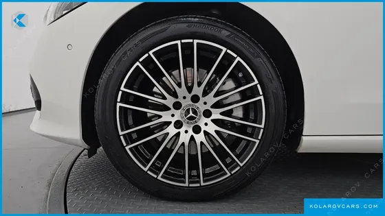 MERCEDES C-CLASS C200 4MATIC AVANTGARDE