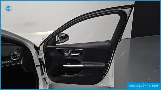 MERCEDES C-CLASS C200 4MATIC AVANTGARDE