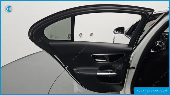 MERCEDES C-CLASS C200 4MATIC AVANTGARDE