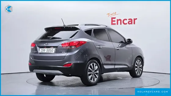 HYUNDAI TUCSON DIESEL 2WD LMX20