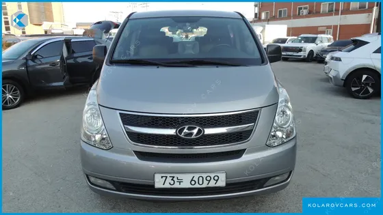 HYUNDAI STAREX 12-SEATER WAGON
