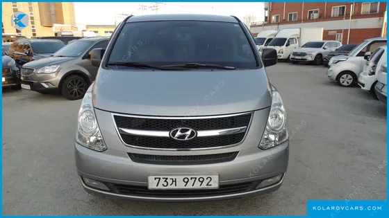 HYUNDAI STAREX 12-SEATER WAGON