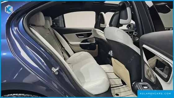 MERCEDES C-CLASS C300 4MATIC AMG LINE