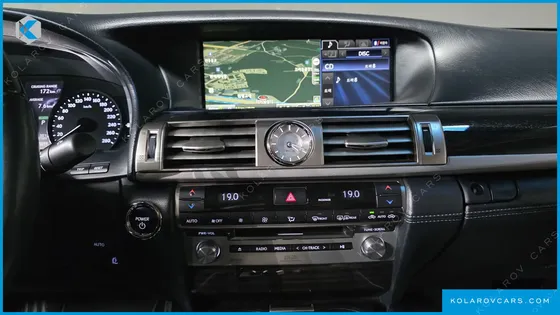 LEXUS LS 5-SEATS OTTOMAN