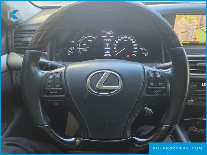 LEXUS LS 5-SEATS OTTOMAN