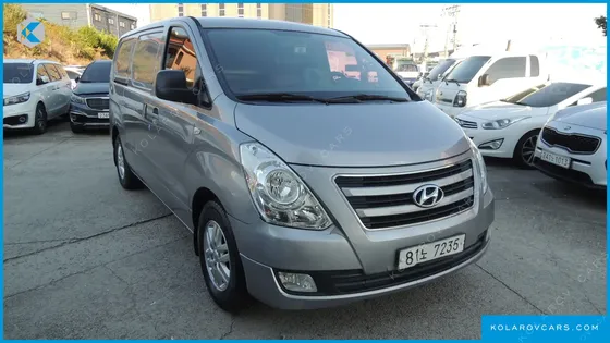 HYUNDAI STAREX 3-SEATER VAN