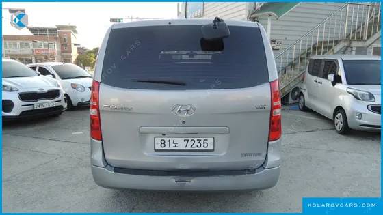 HYUNDAI STAREX 3-SEATER VAN