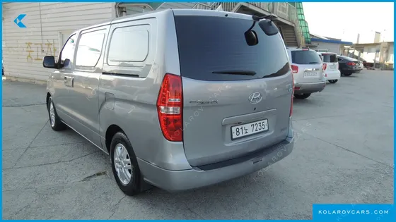 HYUNDAI STAREX 3-SEATER VAN