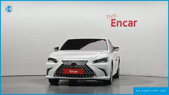 LEXUS ES EXECUTIVE