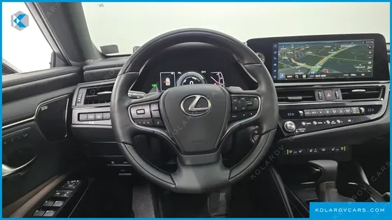 LEXUS ES EXECUTIVE
