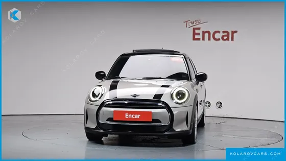 MINI COOPER 5-DOOR CLASSIC PLUS