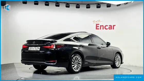 LEXUS ES EXECUTIVE
