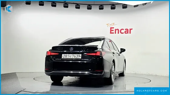 LEXUS ES EXECUTIVE