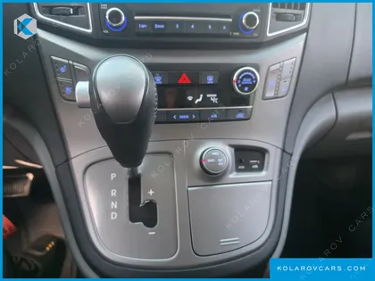 HYUNDAI STAREX 4WD CAMPING CAR