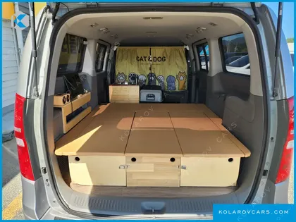 HYUNDAI STAREX CAMPING CAR