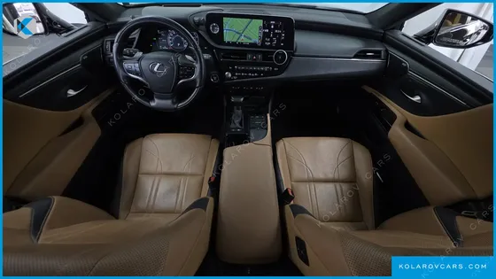 LEXUS ES EXECUTIVE