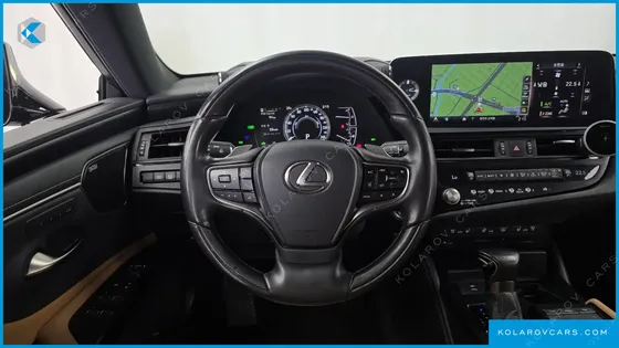 LEXUS ES EXECUTIVE