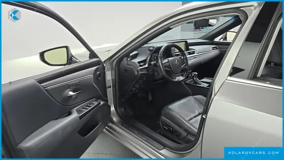 LEXUS ES LUXURY PLUS