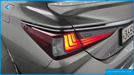 LEXUS ES LUXURY PLUS