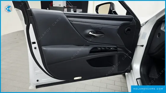 LEXUS ES LUXURY PLUS