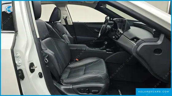 LEXUS ES LUXURY PLUS