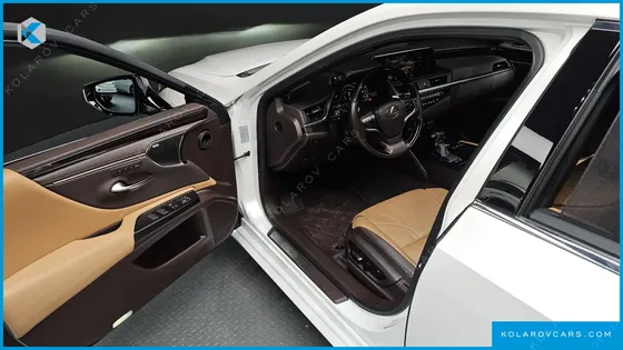 LEXUS ES EXECUTIVE