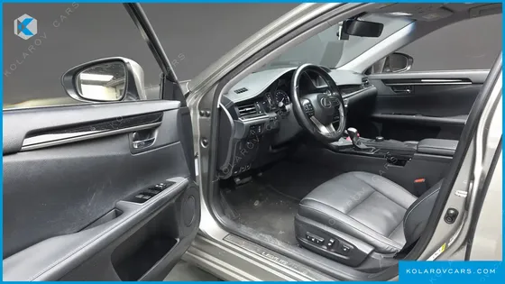 LEXUS ES PREMIUM