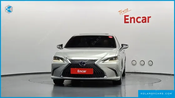 LEXUS ES LIMITED