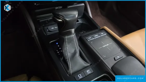 LEXUS ES LIMITED