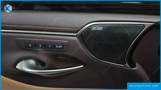 LEXUS ES LIMITED