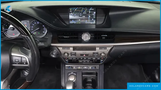 LEXUS ES EXECUTIVE