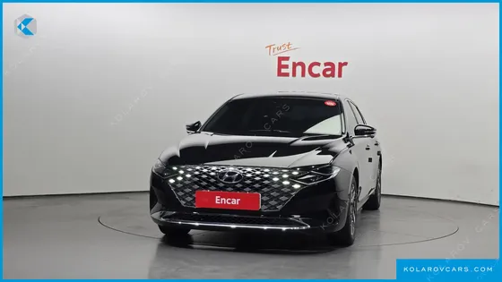HYUNDAI GRANDEUR LE BLANC