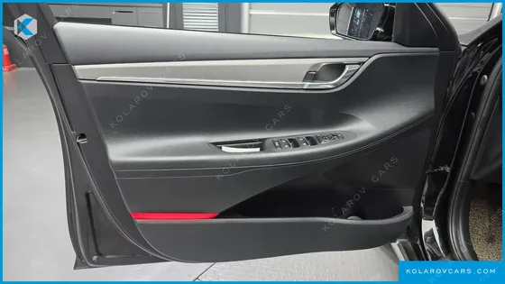 HYUNDAI GRANDEUR LE BLANC
