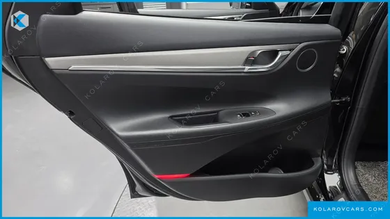 HYUNDAI GRANDEUR LE BLANC
